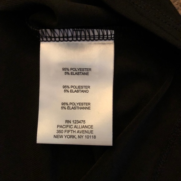 NWOT Ellen Tracy Top - Picture 9 of 9